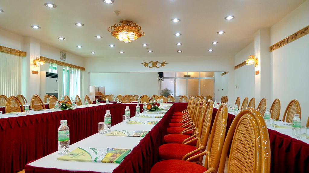 Green Hotel Nha Trang Buitenkant foto